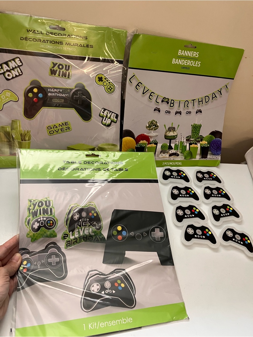 Gaming wall and table decor bundle